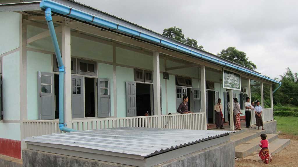ミャンマーで建設された学校（歯の妖精TOOTH FAIRYプロジェクトHPより引用）