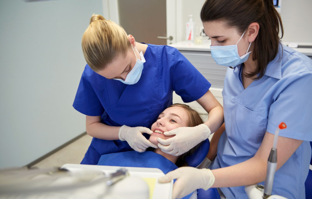 ４．歯科助手になるにはどうすればいいの？