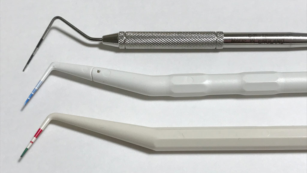 プローブの材質違い。歯周検査の際は歯科衛生士でどれを使用するか統一する